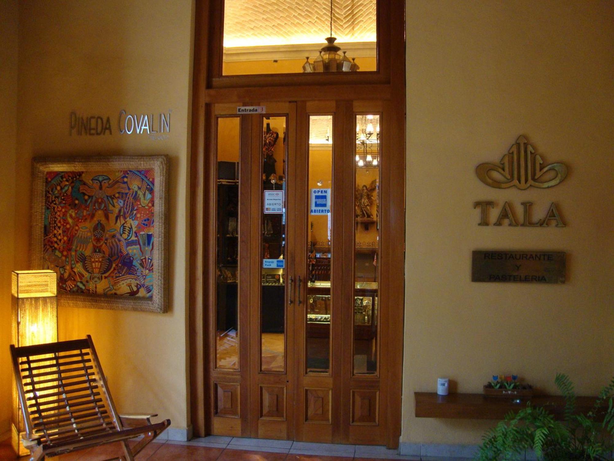 Hotel Boutique Casa San Angel (Adults Only) Merida Bagian luar foto