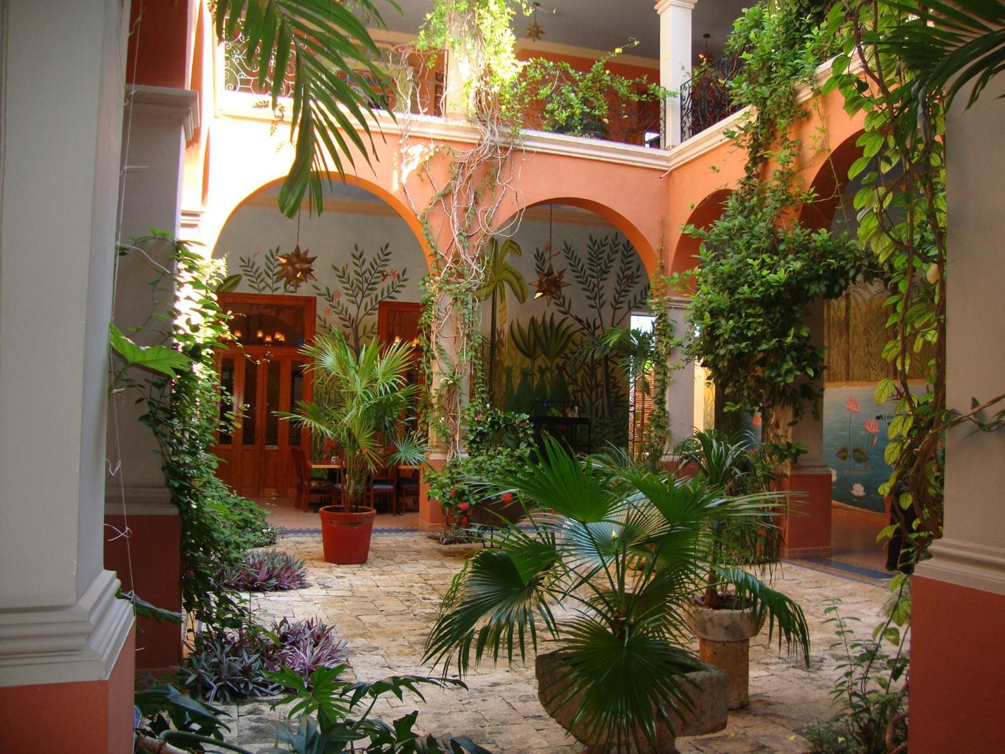 Hotel Boutique Casa San Angel (Adults Only) Merida Bagian luar foto